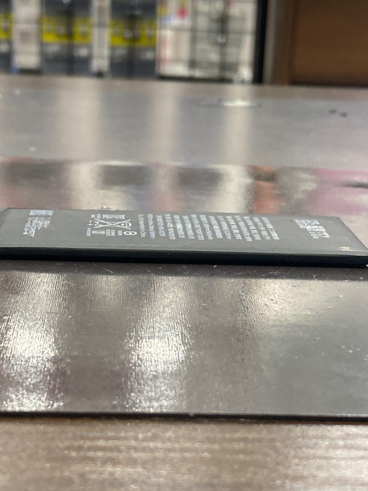 【アイフォーン７】バッテリー膨張したときの対処はスマートクールイオンモール直方店へお任せください！！