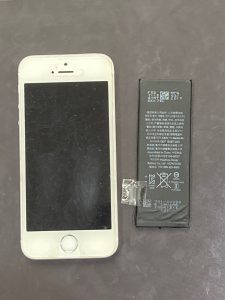 iPhoneSE（第一世代）　バッテリー交換　田川市