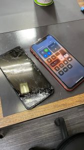 iPhoneフロントパネル交換