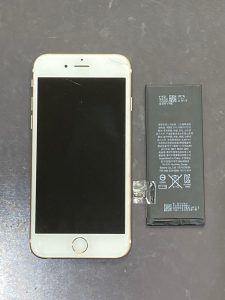 アイホーン６ｓ　電池交換【iPhone 6s】　八幡西区