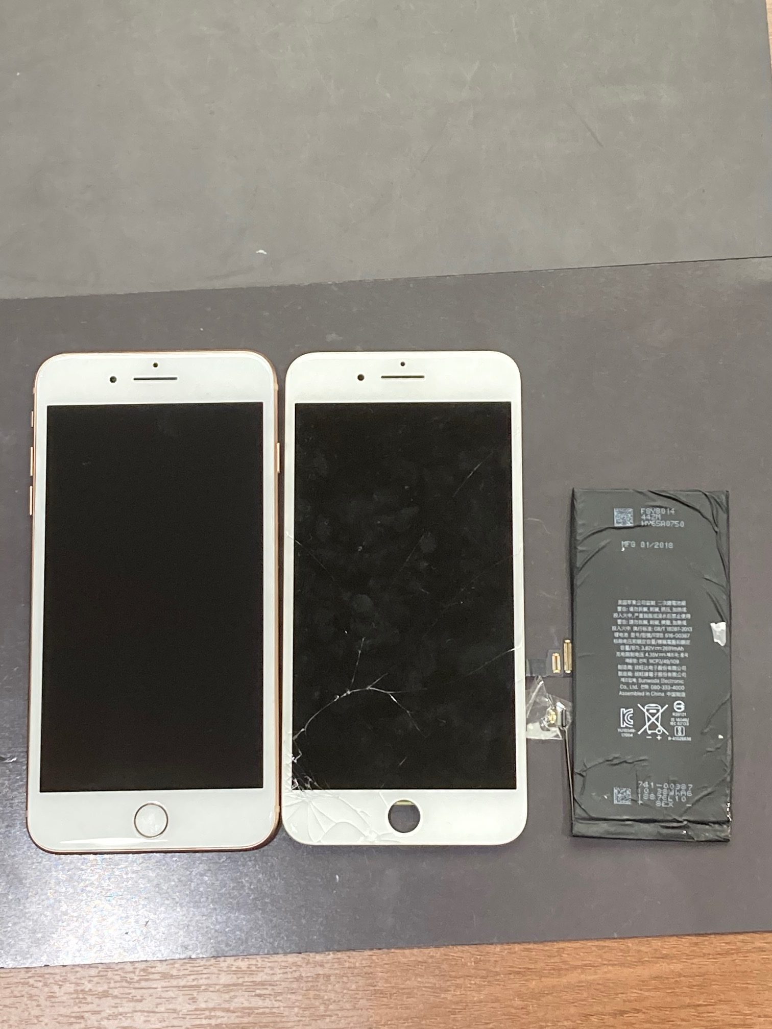 【直方市】アイフォーン８プラスの画面＆電池交換でご来店くださいました！【iPhone 8plus】