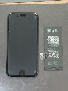アイホーン７　電池交換【iPhone 7】　田川郡