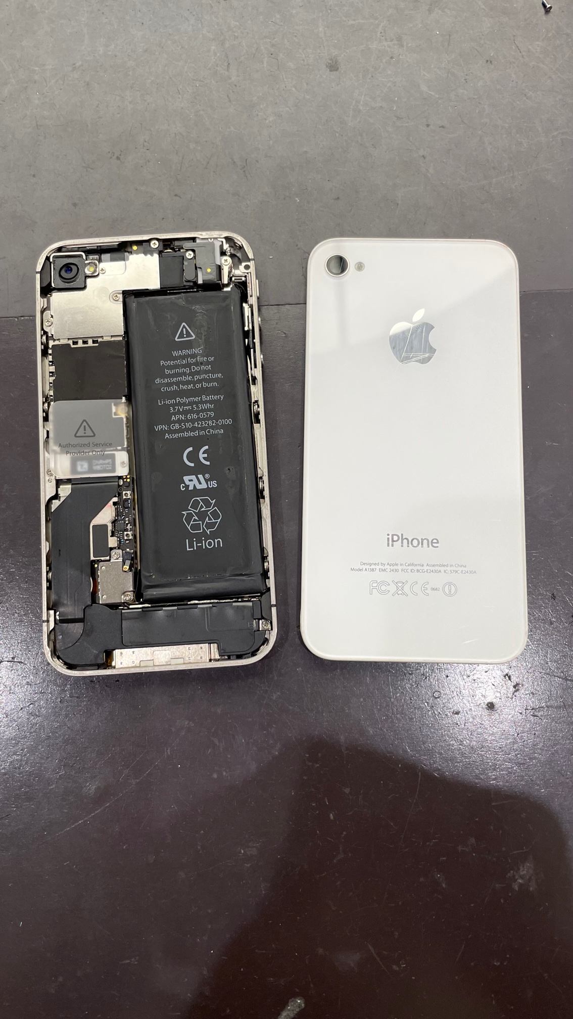 iPhone4S修理 もまだまだ可能です！