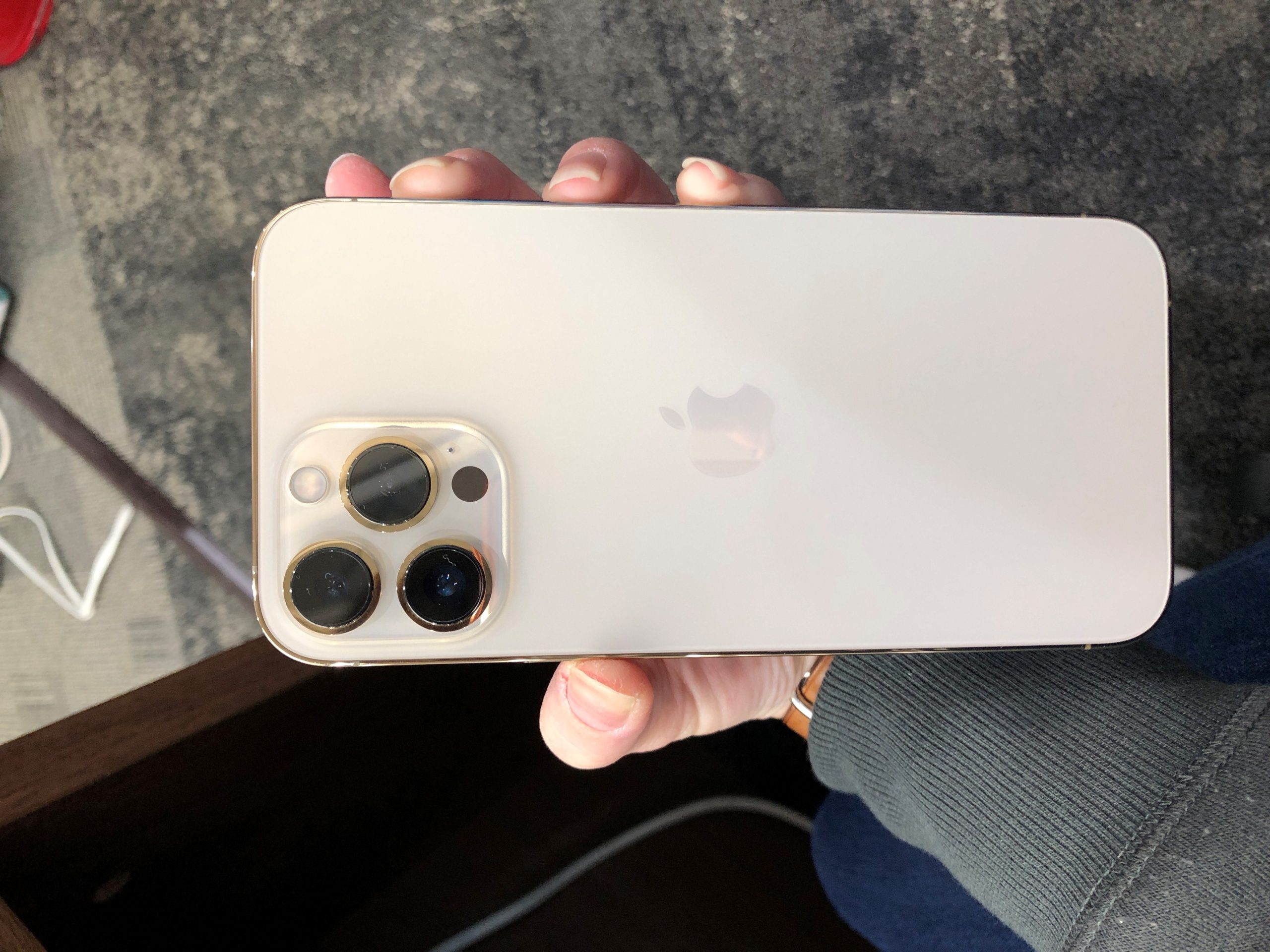 iPhone13PROMAX　ガラスコーティング(*^-^*)