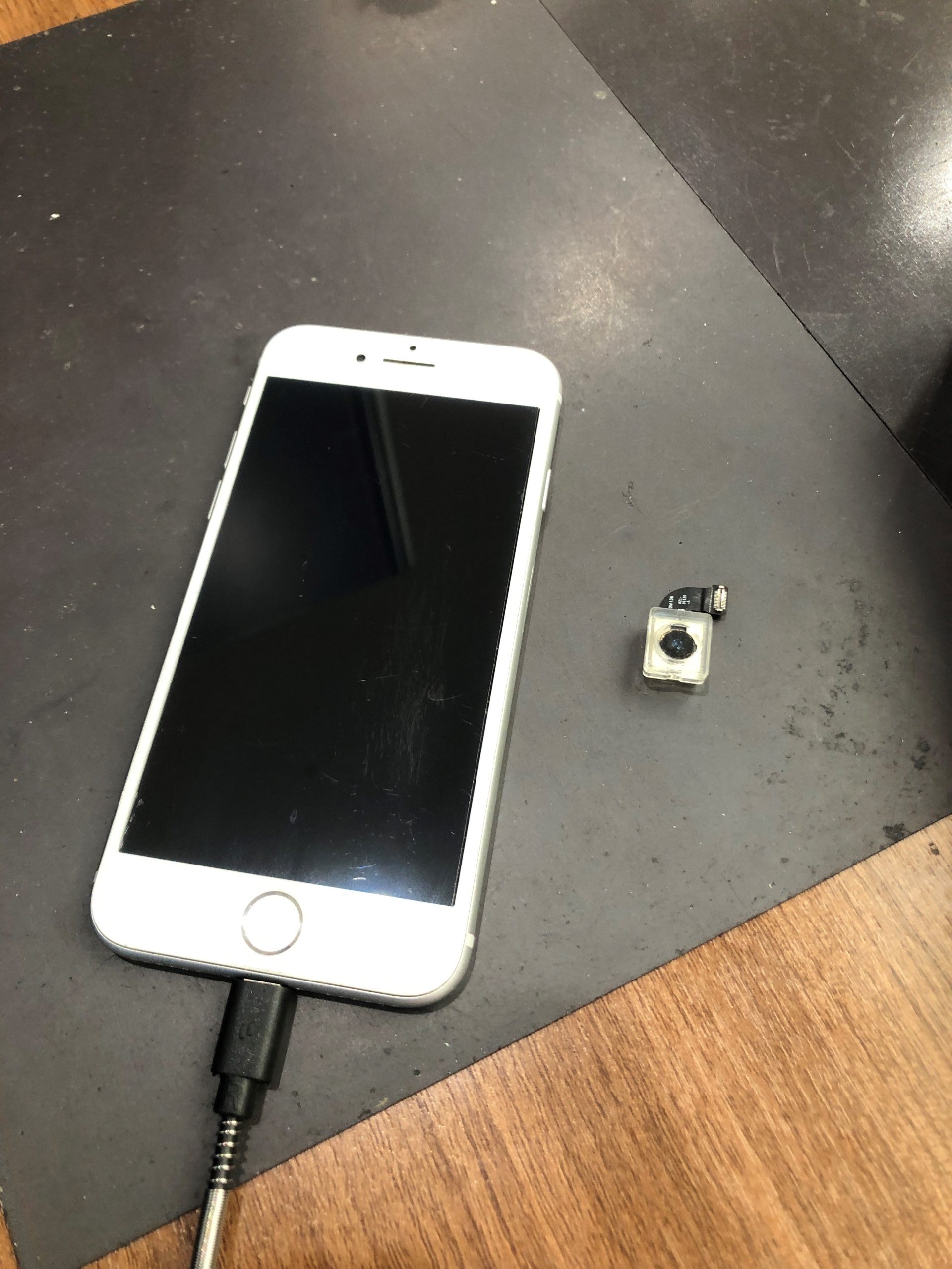 iPhone８ の カメラ交換 をいたしました☆