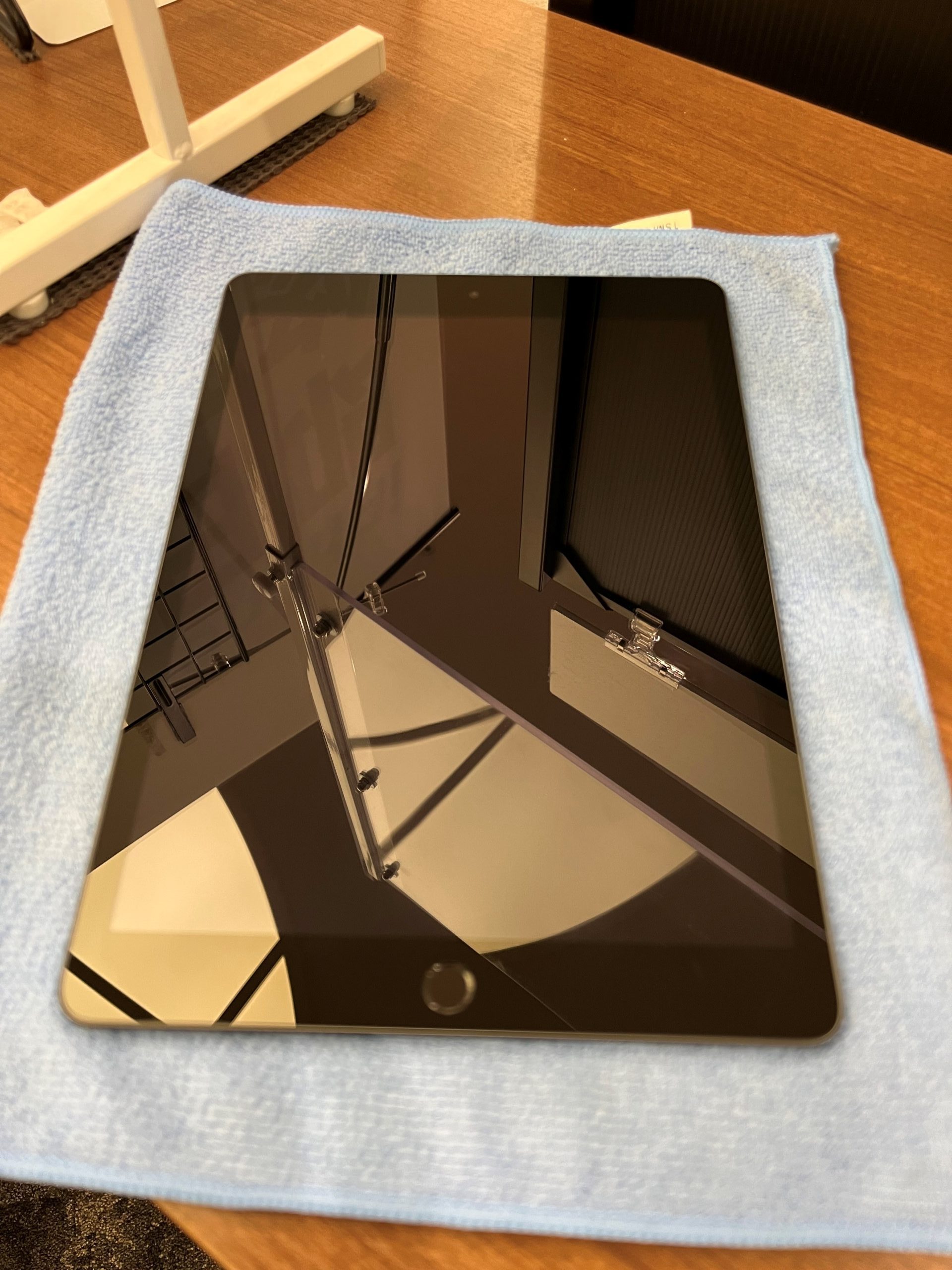 iPad の ガラスコーティング をいたしました(*^-^*)