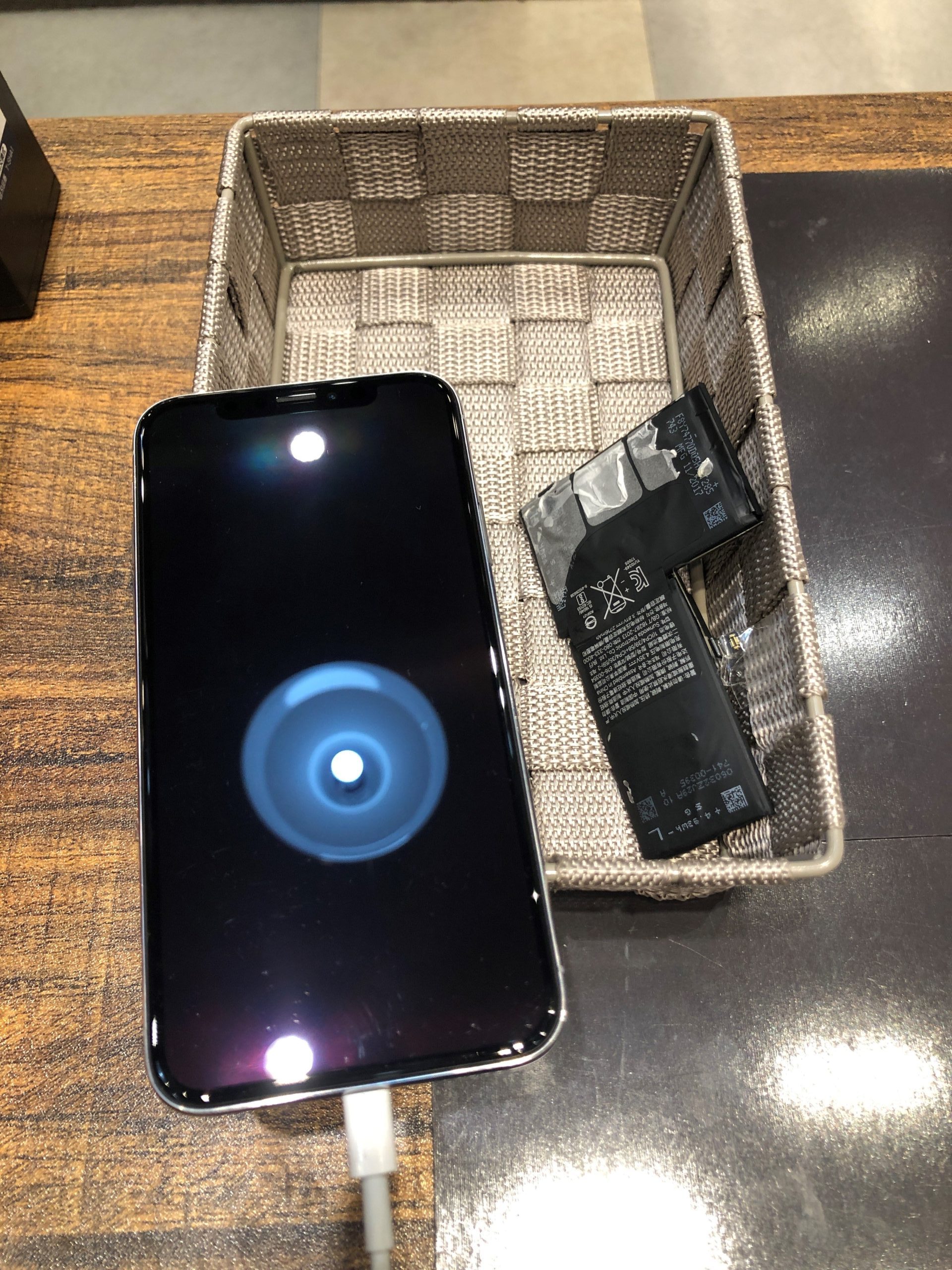 iPhone の バッテリー交換 をいたしました(*^^)v