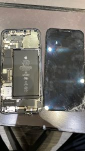 iPhone12ガラス割れ