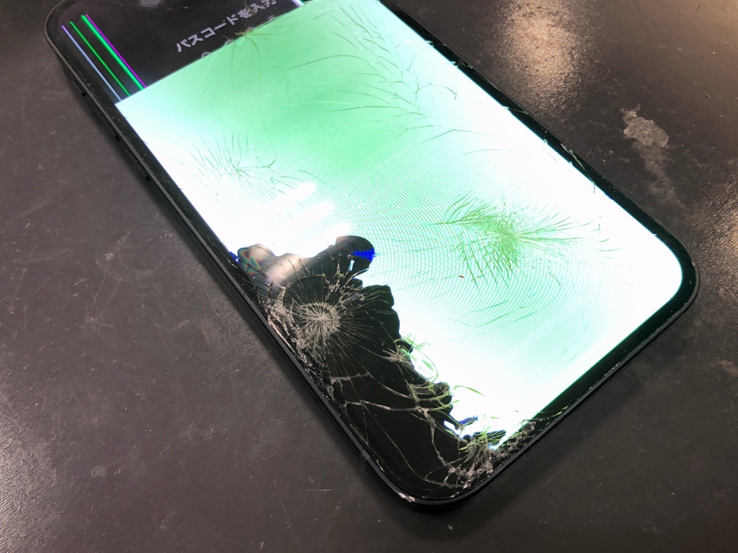 iPhone12Pro画面割れ修理