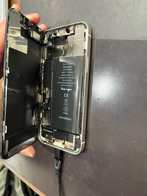 iPhone12のバッテリー交換しました！