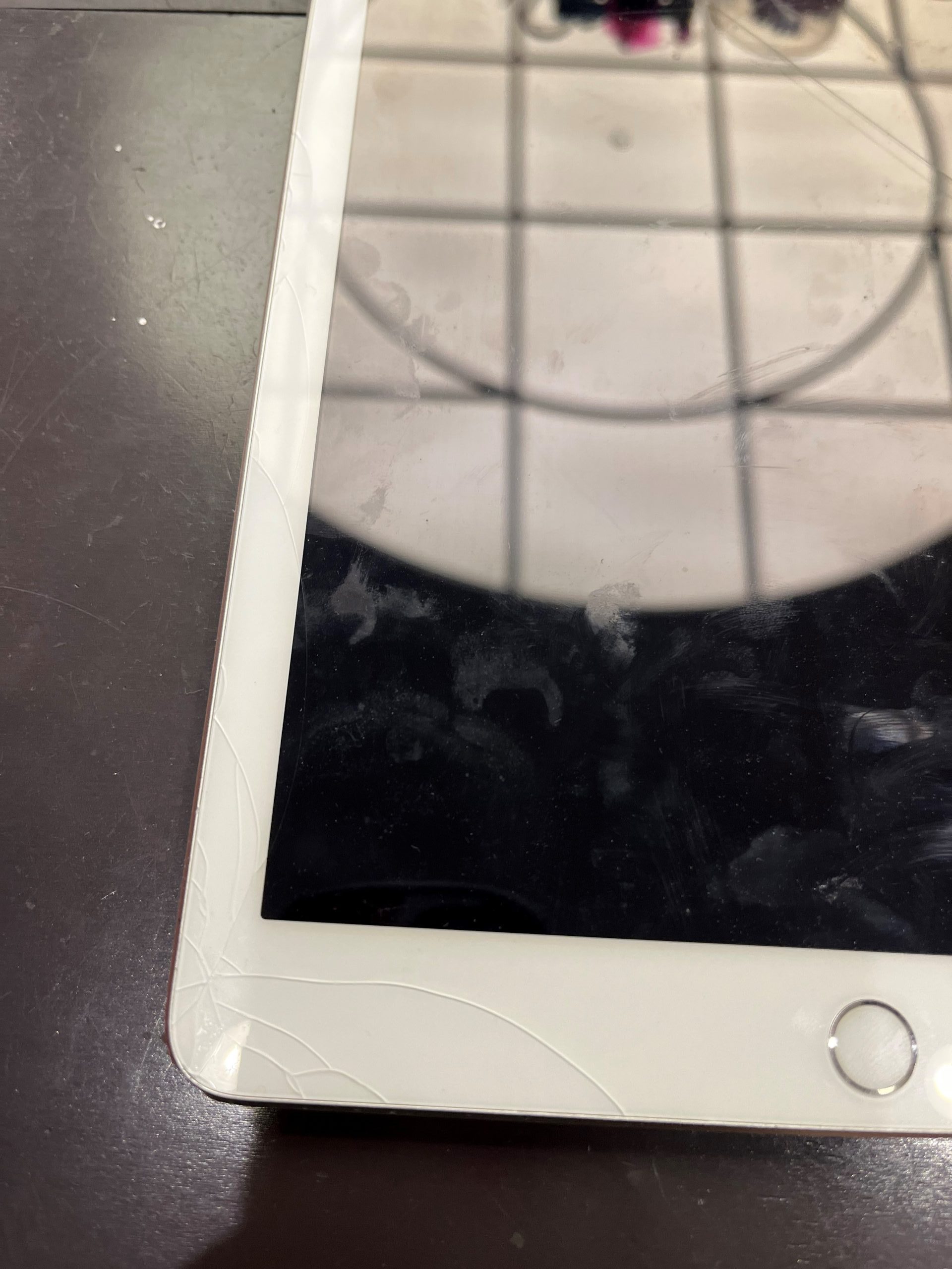 iPadのフロントガラス交換