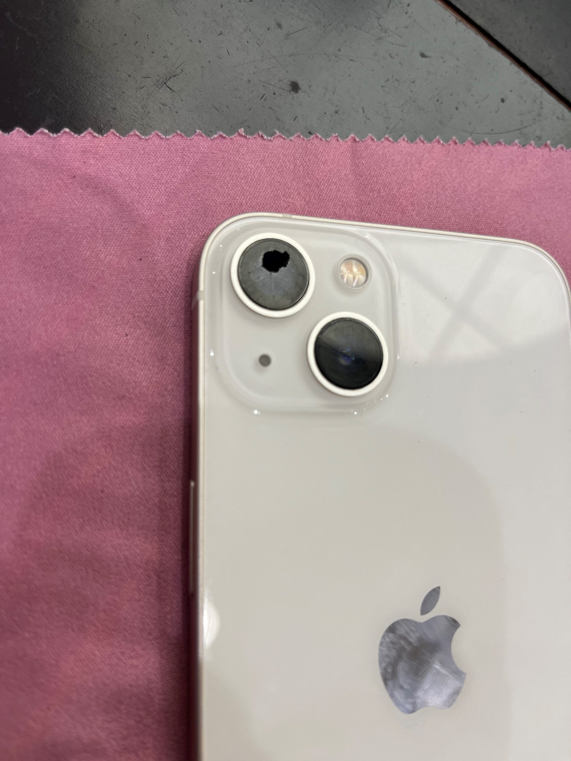  iPhone１３リアカメラレンズ交換  