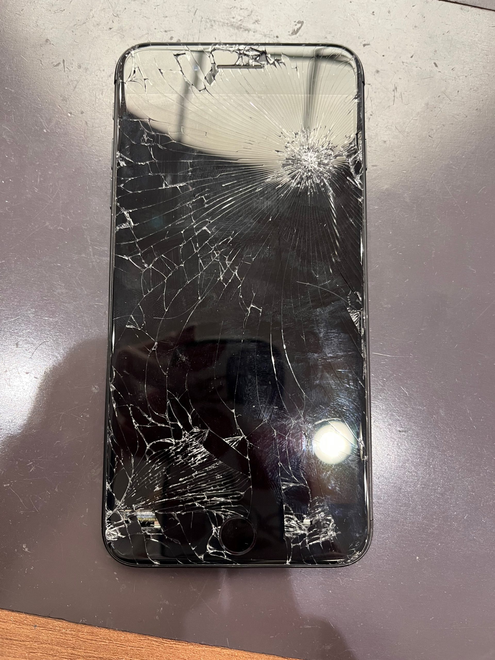 iPhone７Pの画面交換