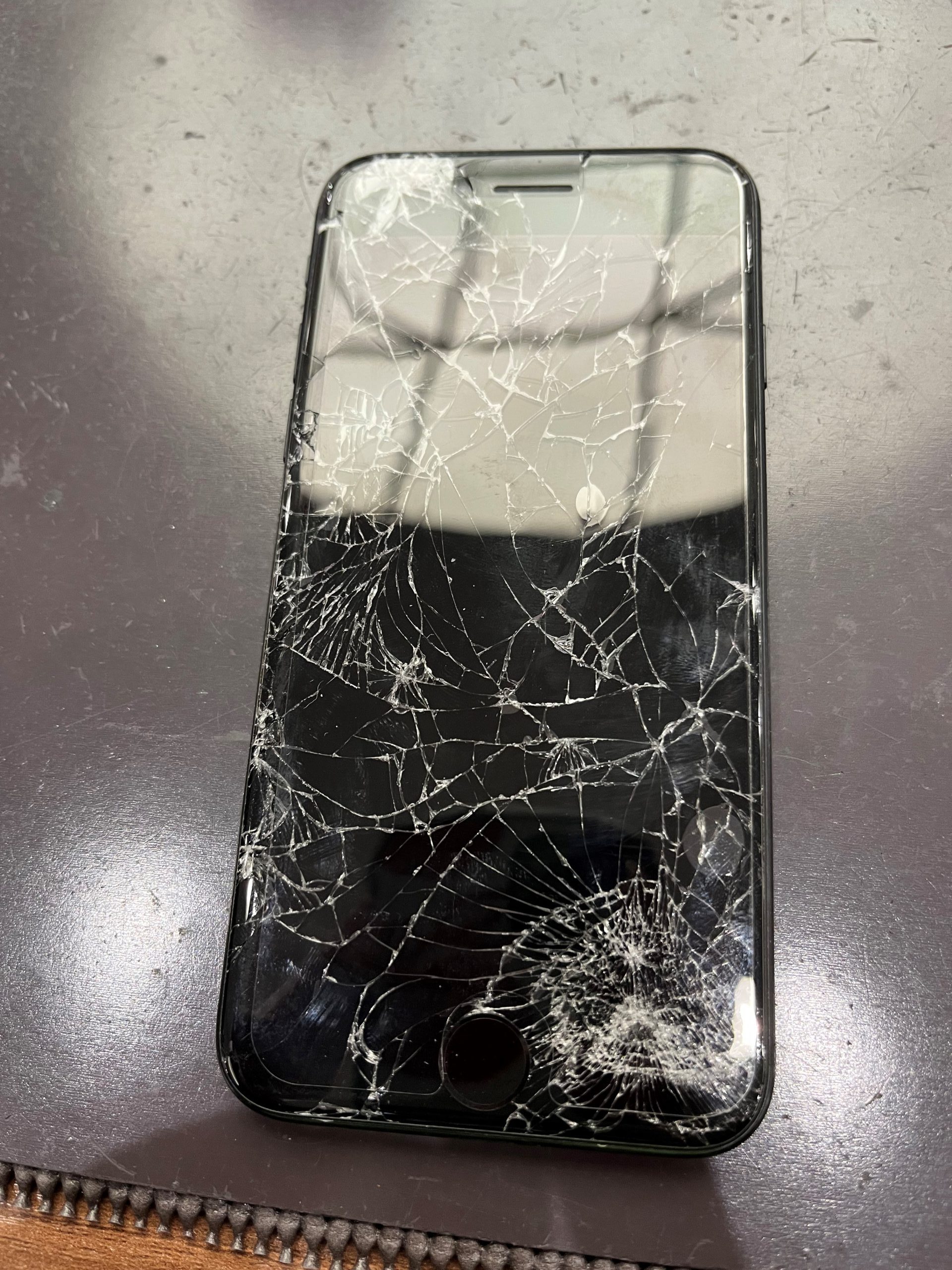 iPhone7画面交換