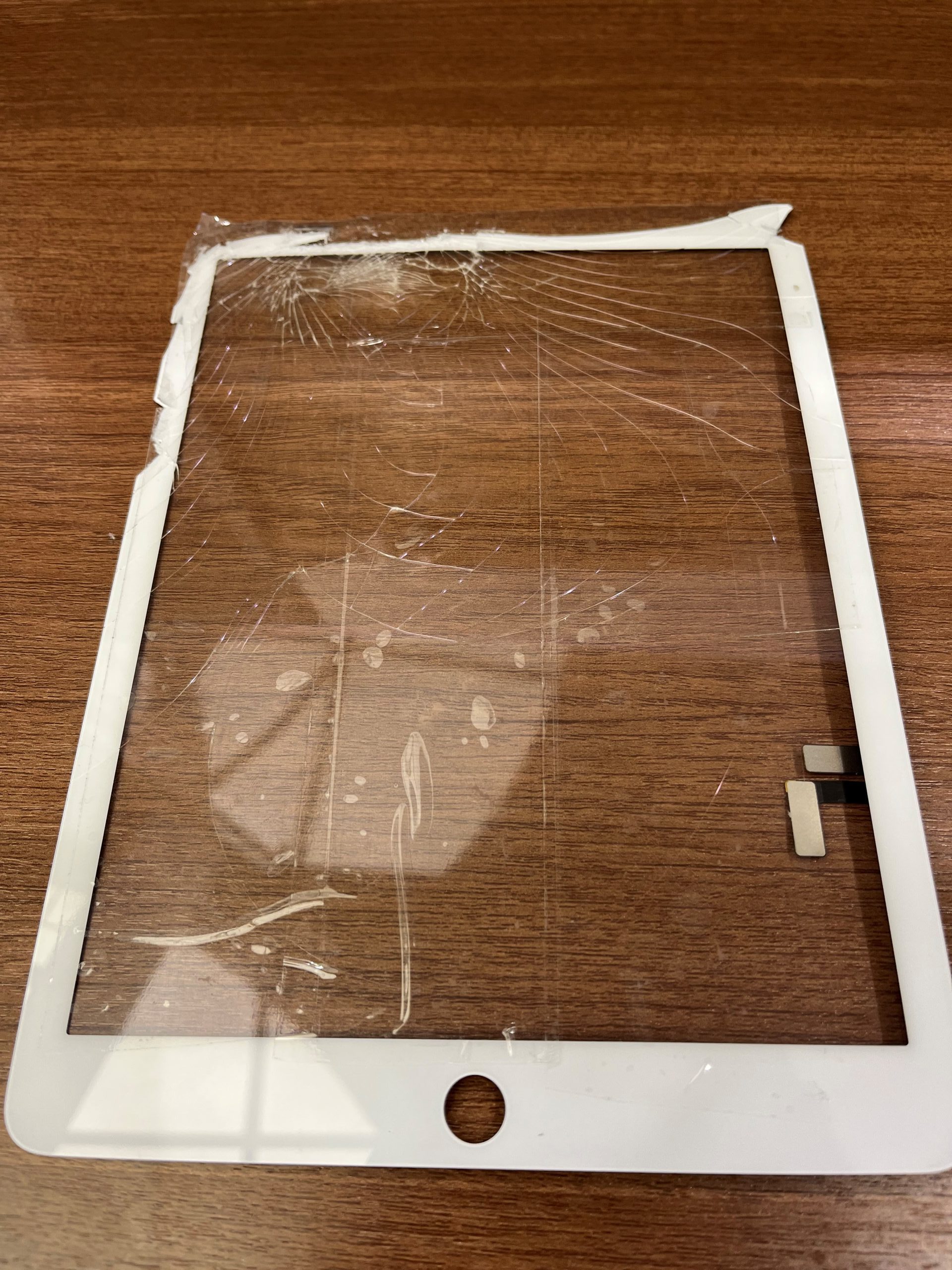 iPadガラス交換