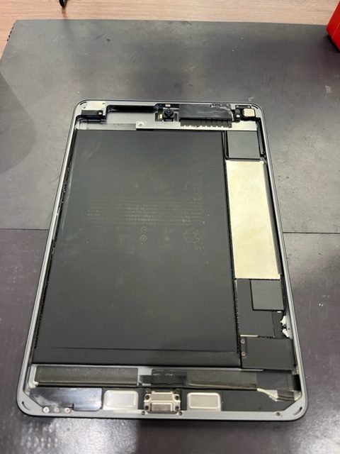 iPadのバッテリー交換