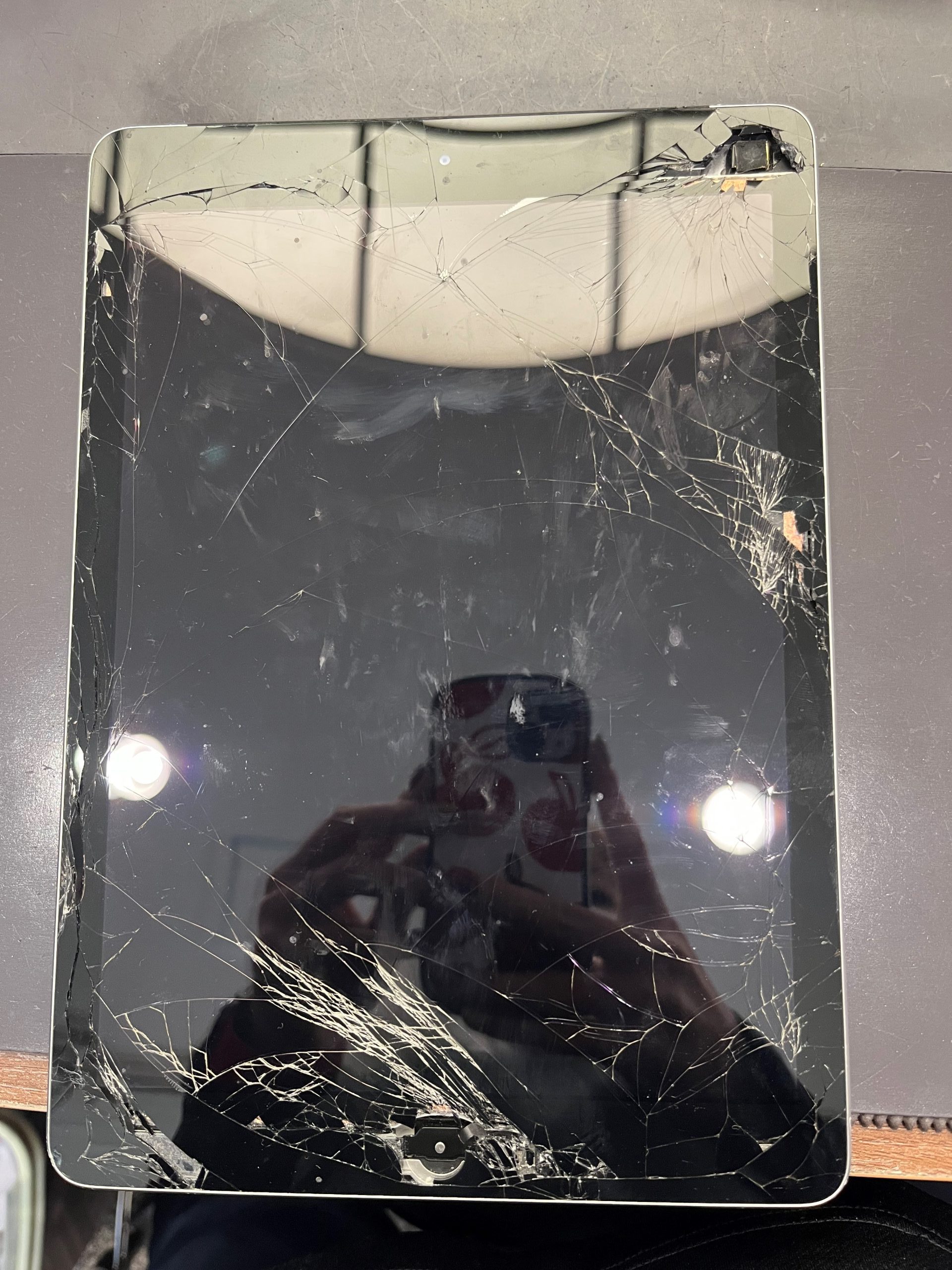 iPadの画面交換