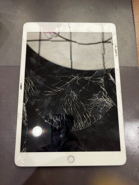 iPadガラス交換