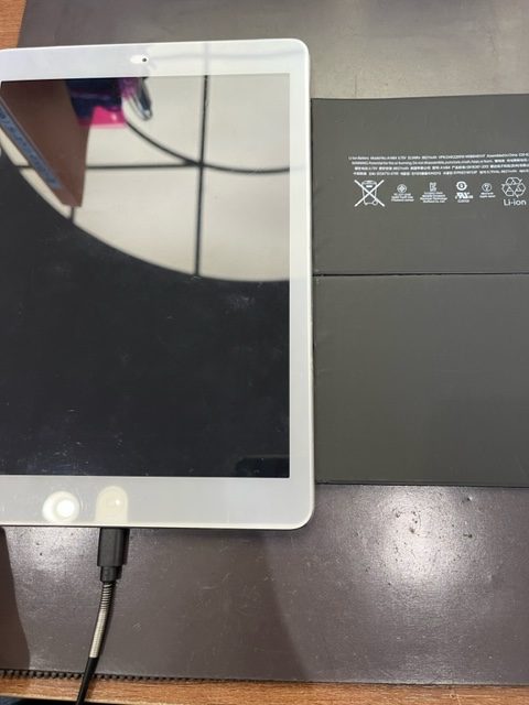 田川市よりiPadAirのバッテリー交換にご来店いただきました！