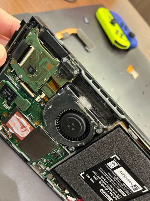 【直方市より】switchのファン交換にご来店いただきました！