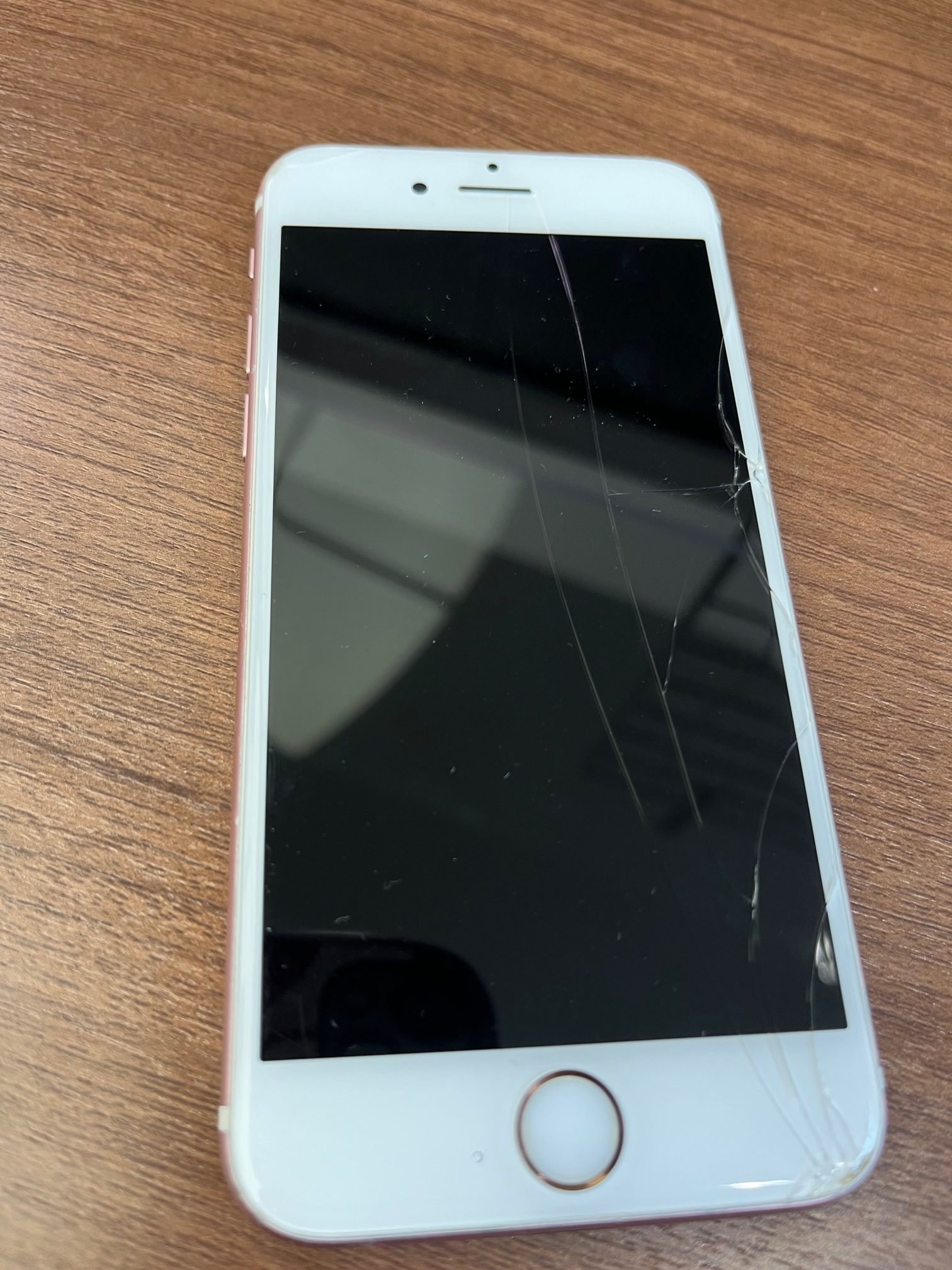 【田川市】iPhone7画面交換