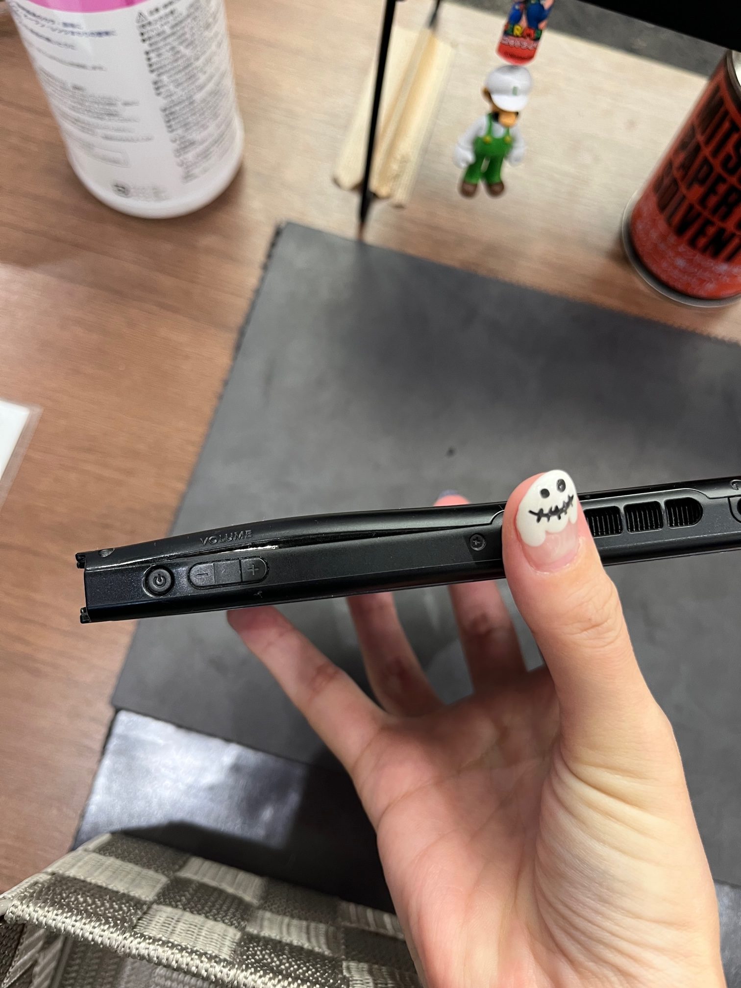 Switchバッテリーの膨張