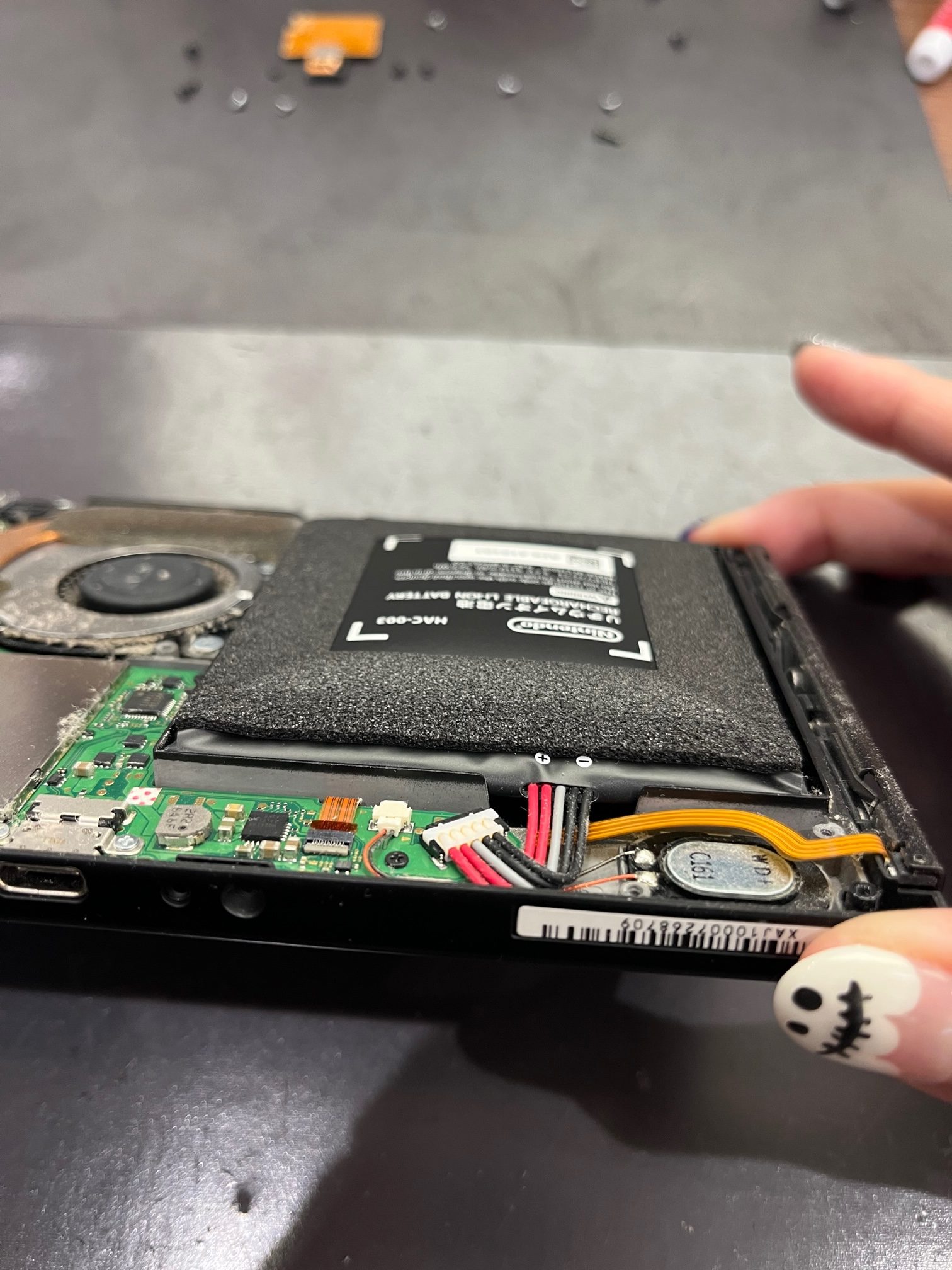 【直方市より】スイッチのバッテリー交換