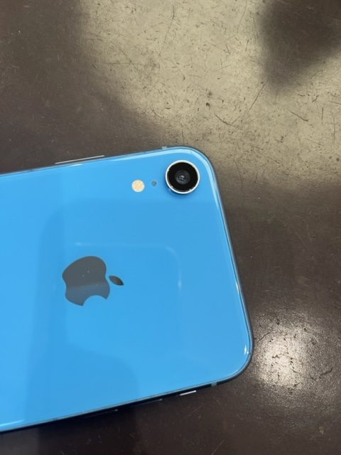中間市よりiPhoneXRアウトカメラレンズ交換にご来店いただきました