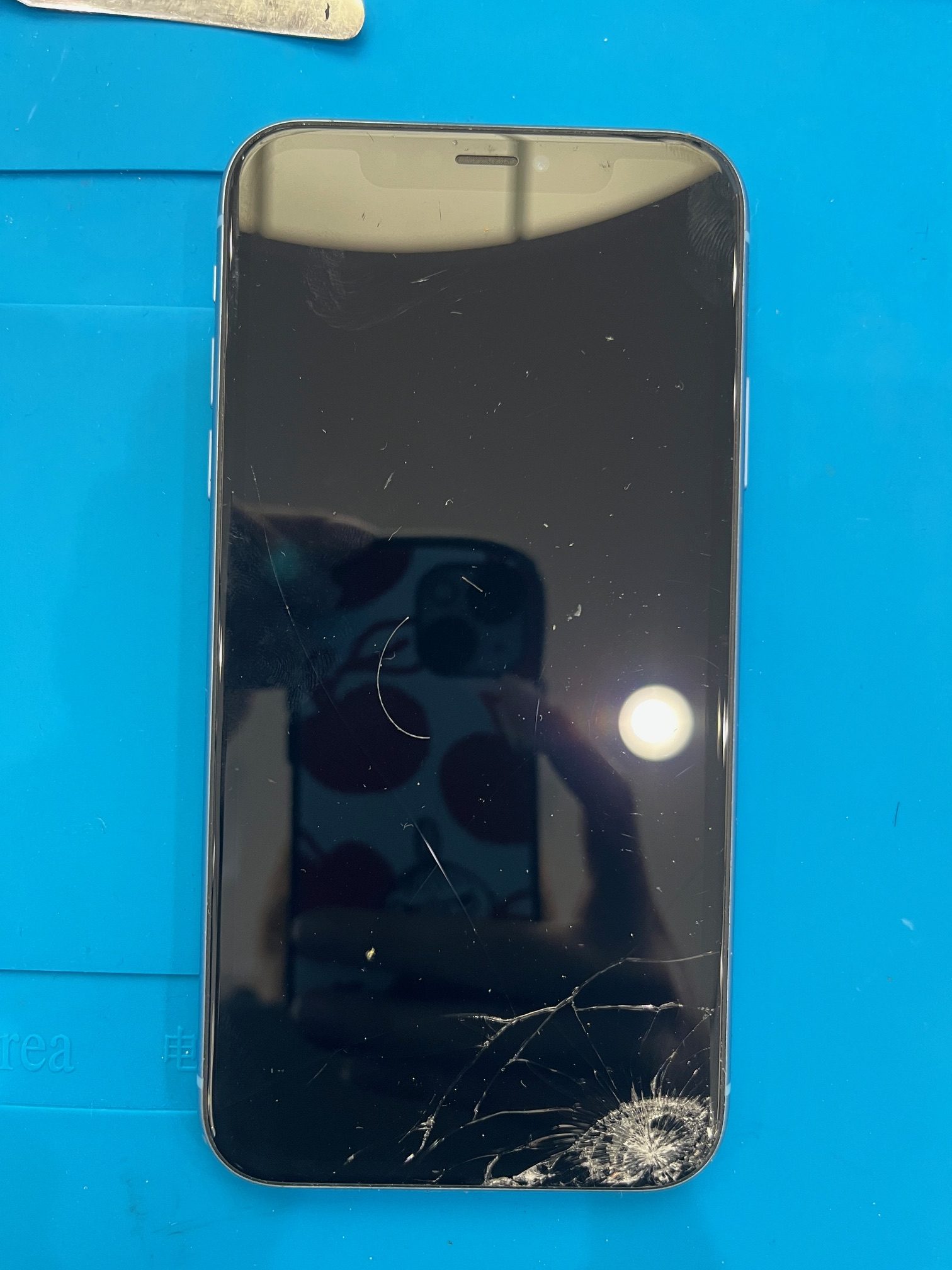 【八幡東区より】iPhoneXR画面交換