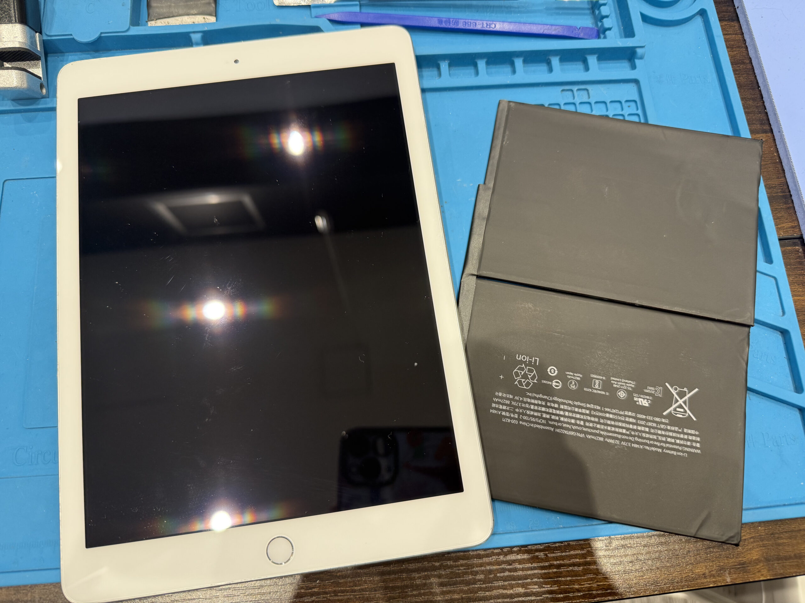 【飯塚店】iPad 第6世代 バッテリー交換　田川市よりご来店