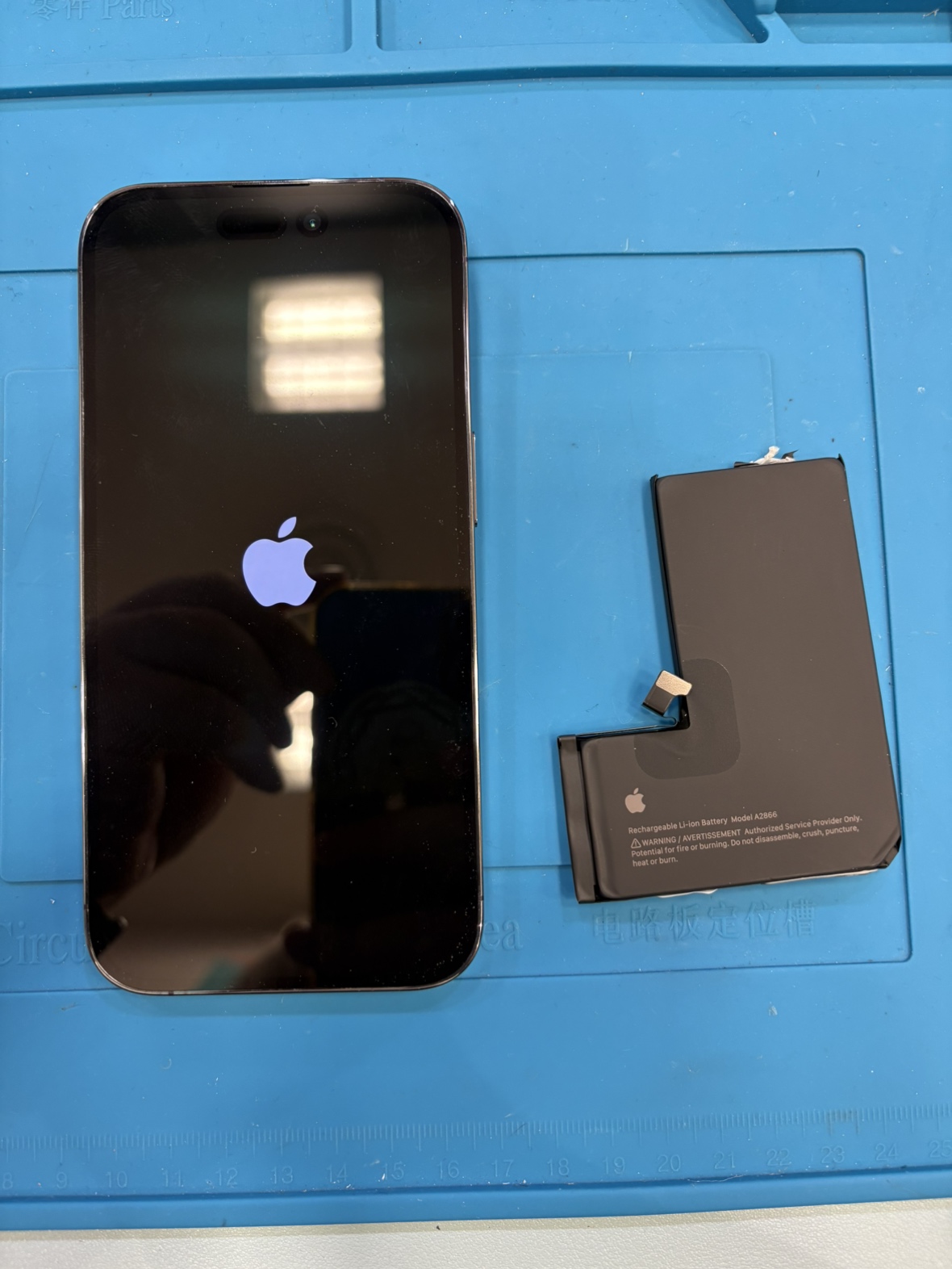 【直方店】iPhone13Proのバッテリー交換をご依頼頂きました！（宮若市からのご来店）